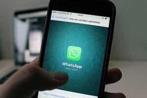 Etika Mengirim Undangan via WA Sopan & Personal