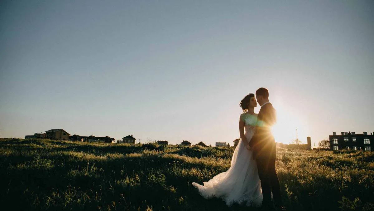 Tema Undangan Digital Penganten